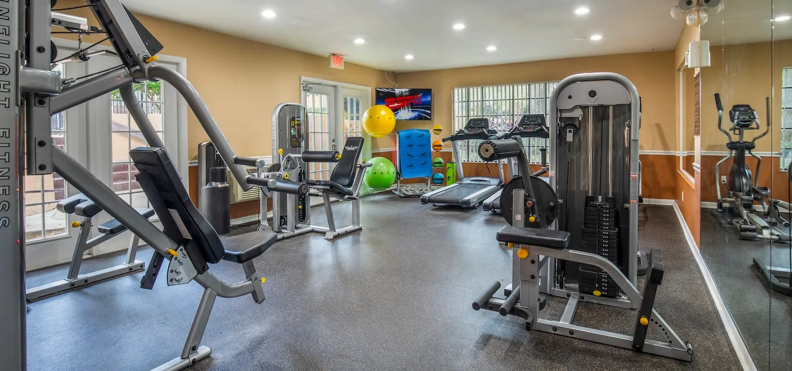 Residents club house 24-hour fitness center array of fitness equipment
